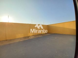 Casa Para Alugar com 3 quartos sendo 3 suítes no bairro Registro em Feira De Santana