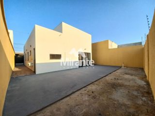 Casa Para Alugar com 3 quartos sendo 3 suítes no bairro Registro em Feira De Santana