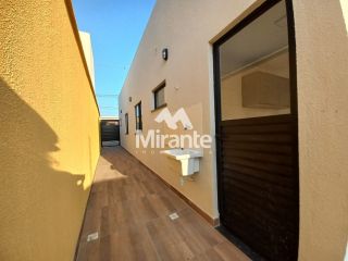 Casa Para Alugar com 3 quartos sendo 3 suítes no bairro Registro em Feira De Santana