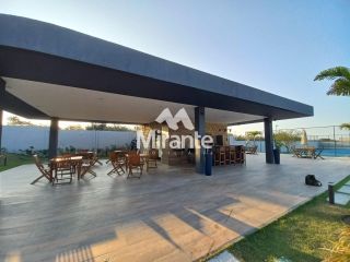 Casa Para Alugar com 3 quartos sendo 3 suítes no bairro Registro em Feira De Santana