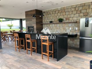 Casa Para Alugar com 3 quartos sendo 3 suítes no bairro Registro em Feira De Santana