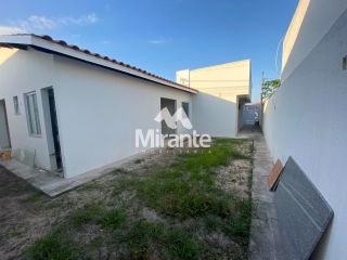 Casa de Condomínio Para Alugar com 3 quartos sendo 3 suítes no bairro Pedra do Descanso em Feira De Santana