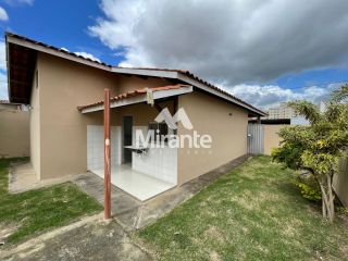 Casa de Condomínio Para Alugar com 3 quartos sendo 1 suítes no bairro Pedra do Descanso em Feira De Santana