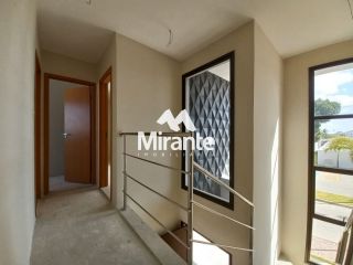 Casa de Condomínio Para Vender com 4 quartos 2 suítes no bairro Lagoa Salgada em Feira De Santana