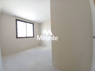 Casa de Condomínio Para Vender com 4 quartos 2 suítes no bairro Lagoa Salgada em Feira De Santana