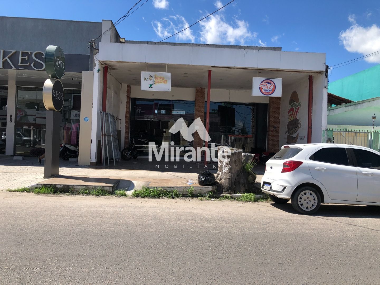 Loja Para Alugar no bairro Capuchinhos em Feira De Santana