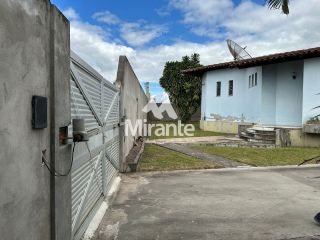 Casa Para Alugar com 4 quartos sendo 2 suítes no bairro Ponto Central em Feira De Santana