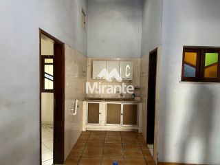 Casa Para Alugar com 4 quartos sendo 2 suítes no bairro Ponto Central em Feira De Santana