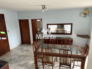 Casa Para Alugar com 4 quartos sendo 2 suítes no bairro Ponto Central em Feira De Santana