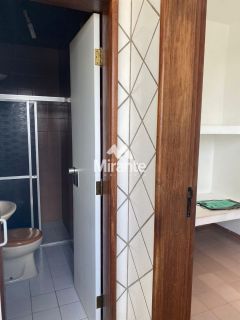 Apartamento Para Alugar com 4 quartos sendo 4 suítes no bairro Capuchinhos em Feira De Santana