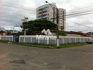 Casa Para Alugar no bairro Santa Mônica em Feira De Santana