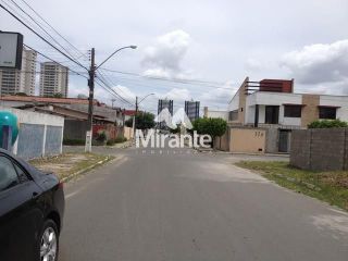 Casa Para Alugar no bairro Santa Mônica em Feira De Santana