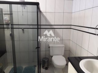 Casa Para Alugar com 6 quartos sendo 4 suítes no bairro Brasília em Feira De Santana