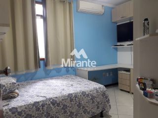 Casa Para Alugar com 6 quartos sendo 4 suítes no bairro Brasília em Feira De Santana