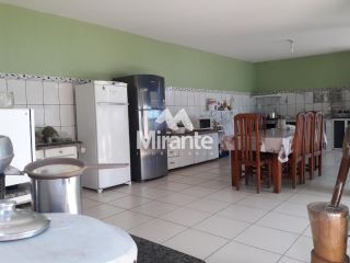 Casa Para Alugar com 6 quartos sendo 4 suítes no bairro Brasília em Feira De Santana