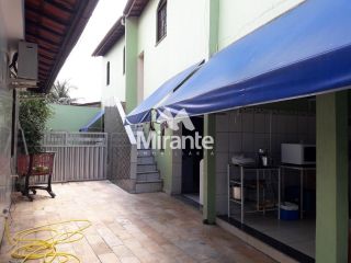 Casa Para Alugar com 6 quartos sendo 4 suítes no bairro Brasília em Feira De Santana