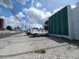 Casa Para Alugar no bairro Ponto Central em Feira De Santana