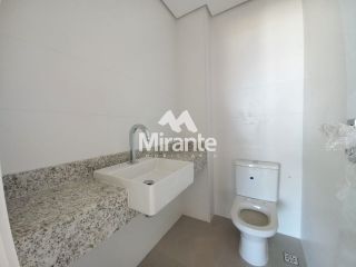 Apartamento Para Vender com 3 quartos sendo 3 suítes no bairro Santa Mônica em Feira De Santana