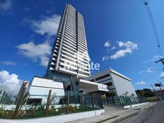 Apartamento Para Vender com 3 quartos sendo 3 suítes no bairro Santa Mônica em Feira De Santana