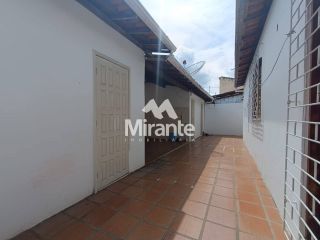 Casa Para Vender com 3 quartos sendo 1 suíte no bairro Queimadinha em Feira De Santana