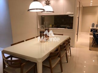 Apartamento Para Vender com 4 quartos sendo 4 suítes no bairro Santa Mônica em Feira De Santana