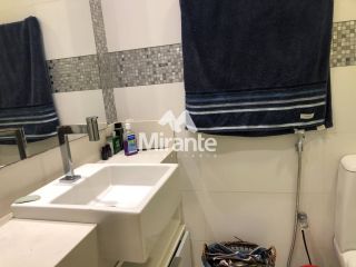 Apartamento Para Vender com 4 quartos sendo 4 suítes no bairro Santa Mônica em Feira De Santana