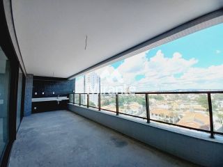 Apartamento Para Vender com 3 quartos, sendo 3 suítes no bairro Santa Mônica em Feira De Santana