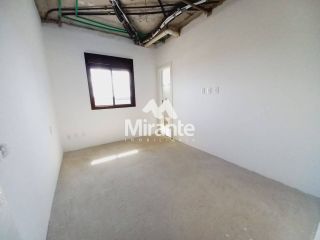 Apartamento Para Vender com 3 quartos, sendo 3 suítes no bairro Santa Mônica em Feira De Santana