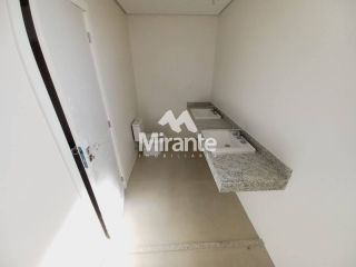Apartamento Para Vender com 3 quartos sendo 3 suítes no bairro Santa Mônica em Feira De Santana