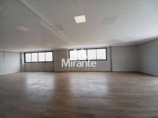Apartamento Para Vender com 3 quartos sendo 3 suítes no bairro Santa Mônica em Feira De Santana