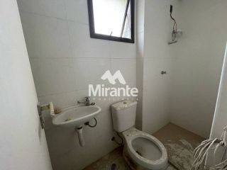 Apartamento Para Vender com 3 quartos sendo 3 suítes no bairro Santa Mônica em Feira De Santana