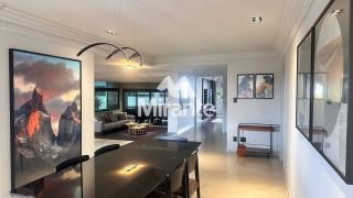 Apartamento Para Vender no Portal das Mansões com 4 quartos sendo 4 suítes no bairro Santa Mônica em Feira De Santana