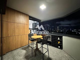 Apartamento Para Vender no Portal das Mansões com 4 quartos sendo 4 suítes no bairro Santa Mônica em Feira De Santana