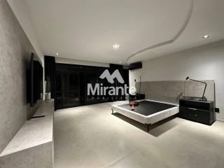 Apartamento Para Vender no Portal das Mansões com 4 quartos sendo 4 suítes no bairro Santa Mônica em Feira De Santana