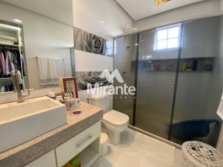 Casa de Condomínio Para Vender com 2 quartos sendo 1 suíte no bairro Capuchinhos em Feira De Santana