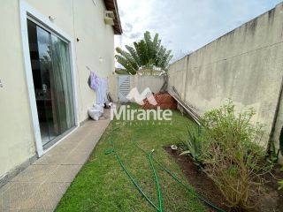 Casa de Condomínio Para Vender com 2 quartos sendo 1 suíte no bairro Capuchinhos em Feira De Santana