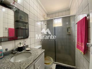 Casa de Condomínio Para Vender com 2 quartos sendo 1 suíte no bairro Capuchinhos em Feira De Santana