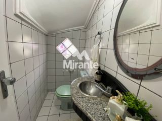 Casa de Condomínio Para Vender com 2 quartos sendo 1 suíte no bairro Capuchinhos em Feira De Santana