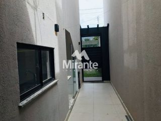 Casa de Condomínio Para Vender com 3 quartos sendo 3 suítes no bairro Sim em Feira De Santana