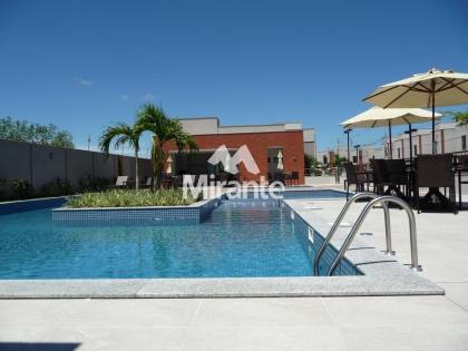 Casa de Condomínio Para Vender com 3 quartos sendo 3 suítes no bairro Sim em Feira De Santana