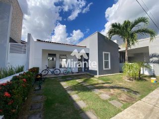 Casa de Condomínio Para Vender com 3 quartos sendo 1 suíte no bairro Sim em Feira De Santana