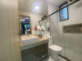 Casa de Condomínio Para Vender com 3 quartos sendo 3 suítes no bairro Sim em Feira De Santana