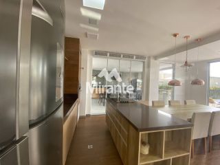 Casa de Condomínio Para Vender com 3 quartos sendo 3 suítes no bairro Sim em Feira De Santana