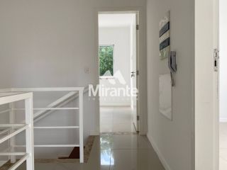 Casa de Condomínio Para Vender com 3 quartos sendo 3 suítes no bairro Sim em Feira De Santana