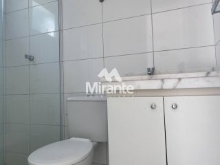 Casa de Condomínio Para Vender com 3 quartos sendo 3 suítes no bairro Sim em Feira De Santana