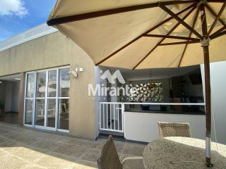 Casa de Condomínio Para Alugar com 3 quartos sendo 3 suítes no bairro Sim em Feira De Santana