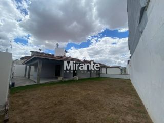 Casa Para Vender com 3 quartos sendo 1 suíte no bairro Brasília em Feira De Santana