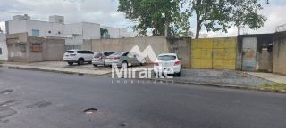 Lote / Terreno de Bairro Para Alugar no bairro Mangabeira em Feira De Santana