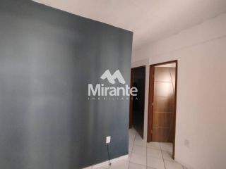 Casa Para Vender com 3 quartos no bairro Feira VII em Feira De Santana