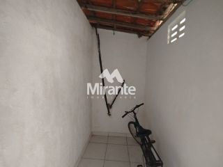 Casa Para Vender com 3 quartos no bairro Feira VII em Feira De Santana